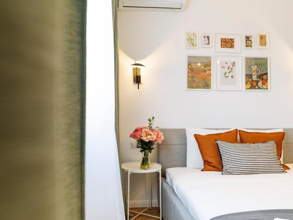 Beautiful Modern Studio - Cismigiu Park - Netflix Bucareste Exterior foto